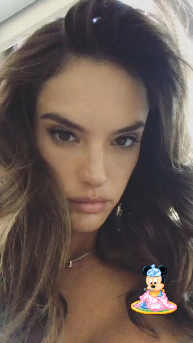 Alessandra Ambrosio -- MOSN 160218 To 170318 052.png