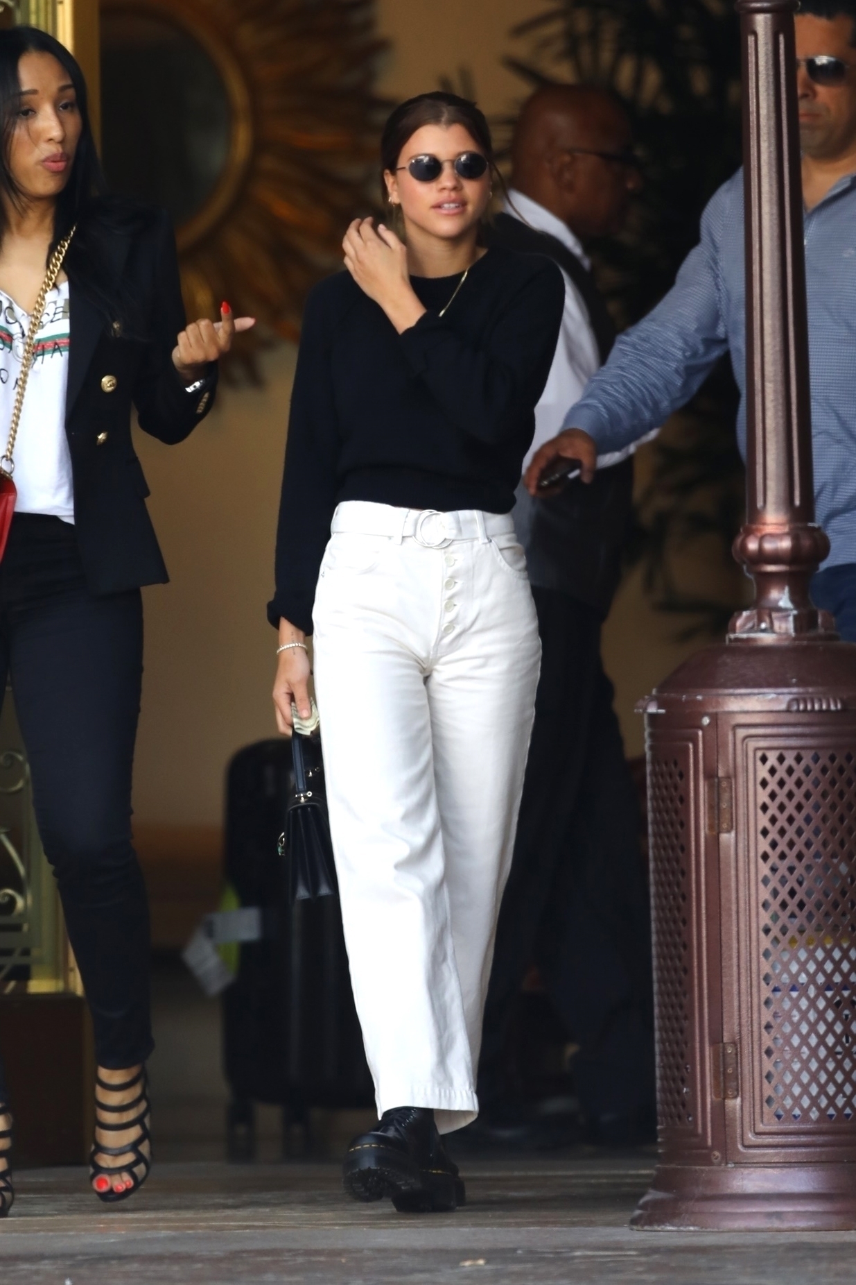 sofia-richie-leaving-the-montage-hotel-in-beverly-hills-4218-12.jpg