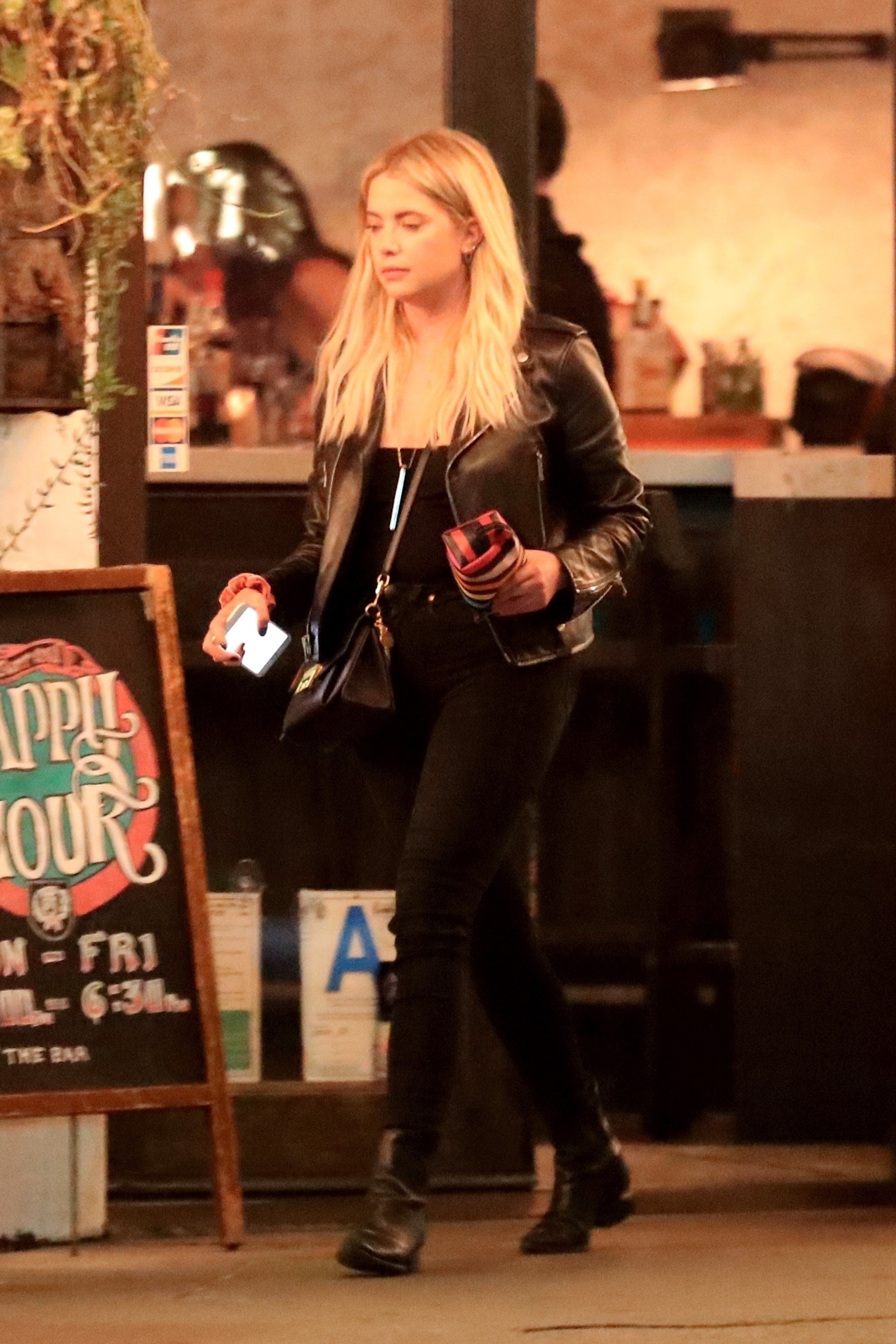ashley-benson-hanging-out-with-friends-in-west-hollywood-81018-2.jpg