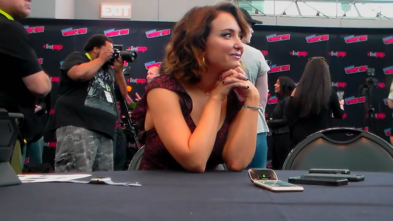 milana-vayntrub-interviewed-by-the-geekiary-at-new-york-comic-con-in-new-york-city-10618-7.jpg