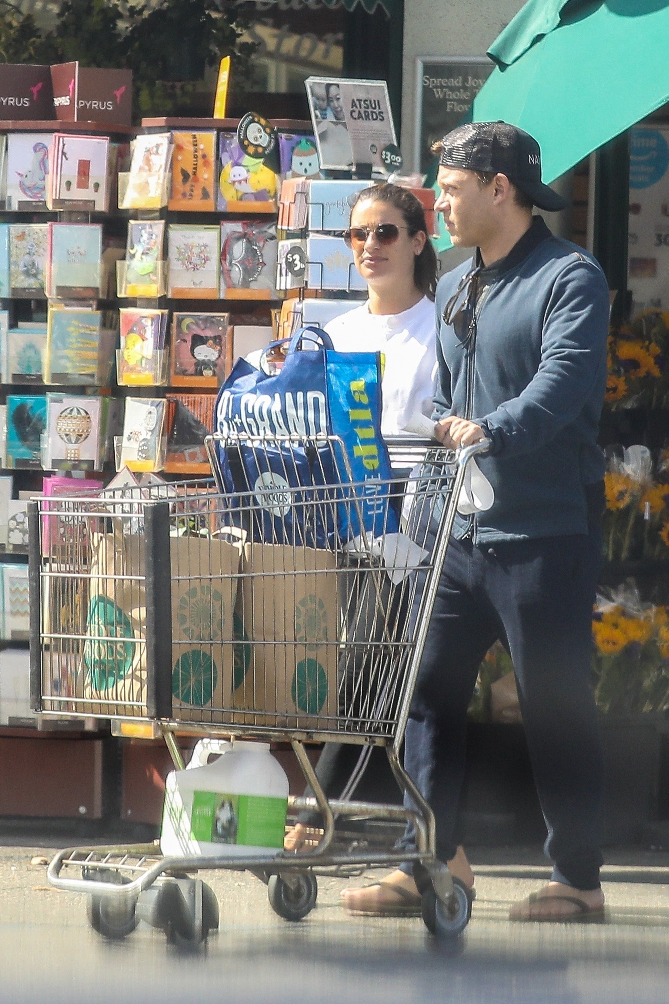 lea-michele-at-whole-foods-with-z-10072018-2.jpg