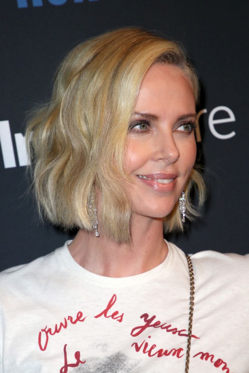 charlize-theron-indiewire-honors-2018-4.jpg