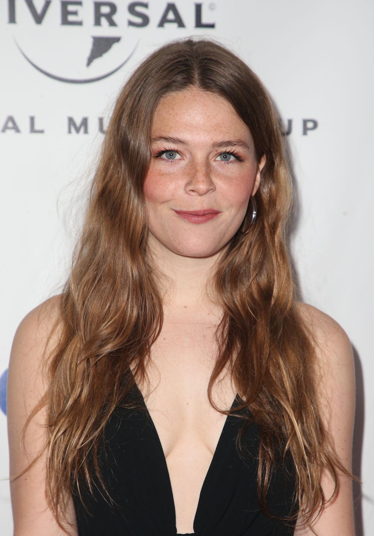 maggie-rogers-universal-music-group-grammy-after-party-02-10-2019-5.jpg