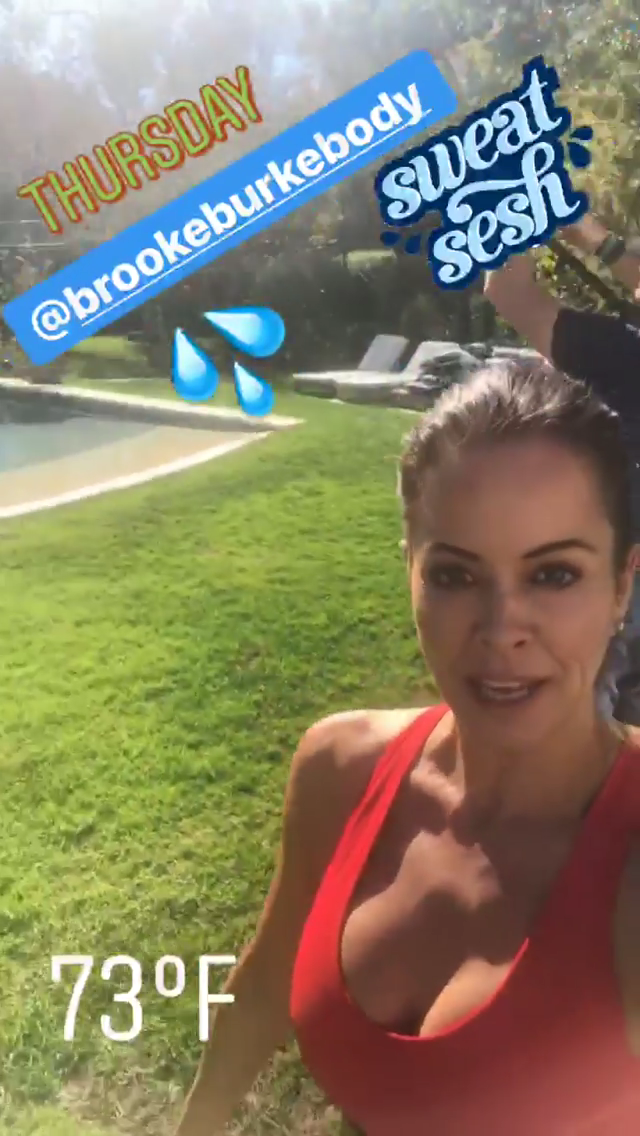 Brooke Burke -- MOSN 17118 To 160319 022.png