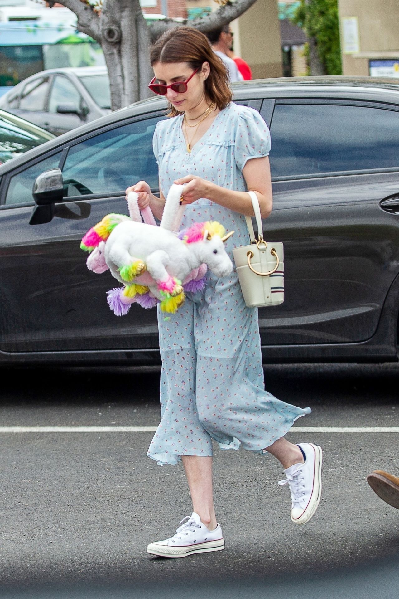 emma-roberts-shopping-on-easter-in-los-angeles-04-21-2019-12.jpg