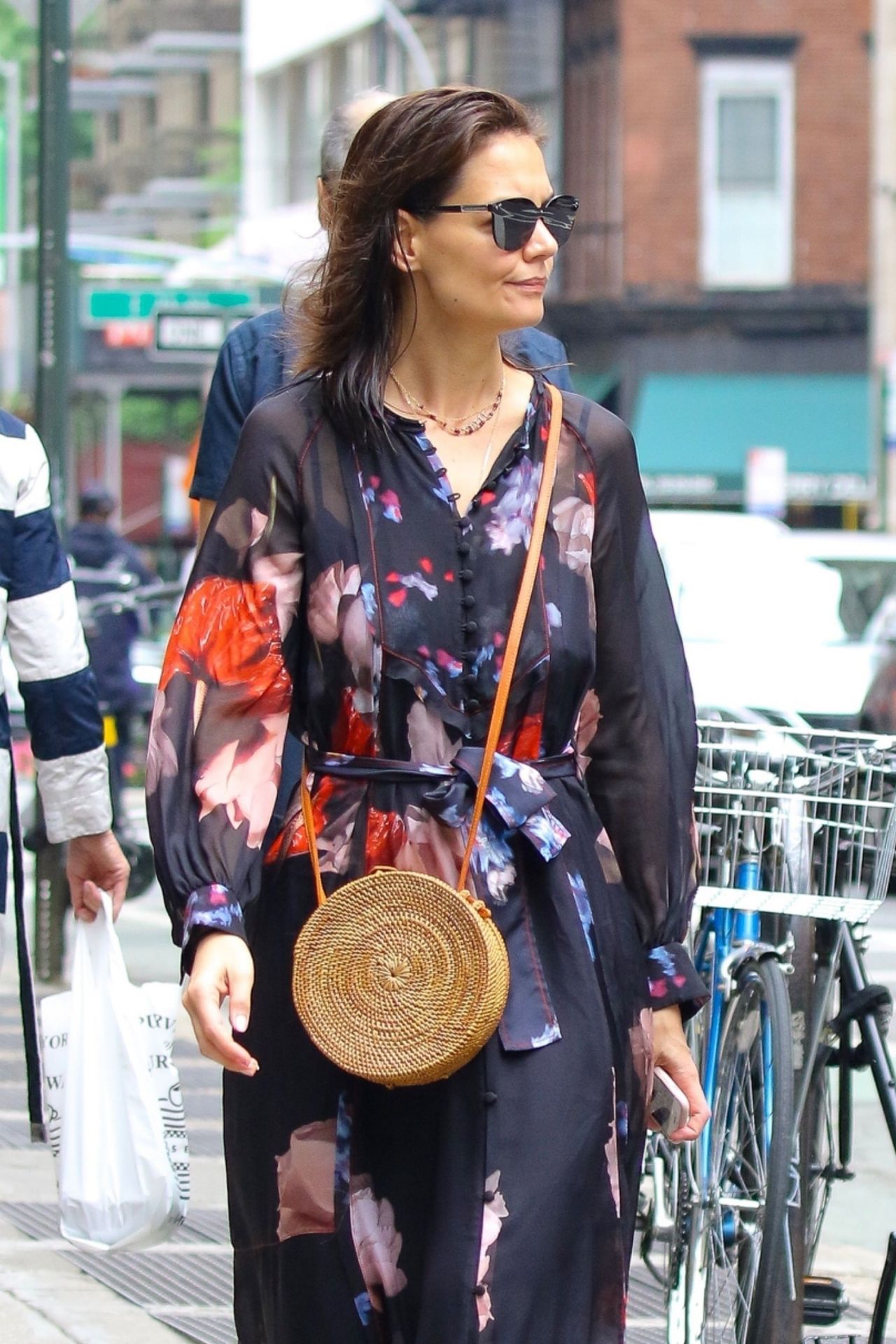 katie-holmes-out-in-nyc-5-28-2019-4.jpg