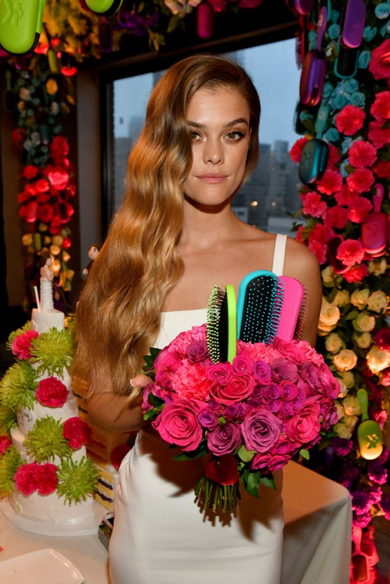 nina-agdal-knot-a-real-wedding-for-conair-s-the-knot-dr.-detangling-brush-in-nyc-06-19-2019-1.jpg