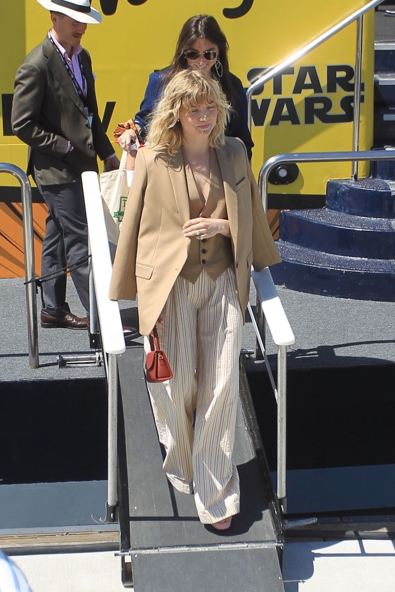 maddie-hasson-arrives-at-sdcc-2019-5.jpg
