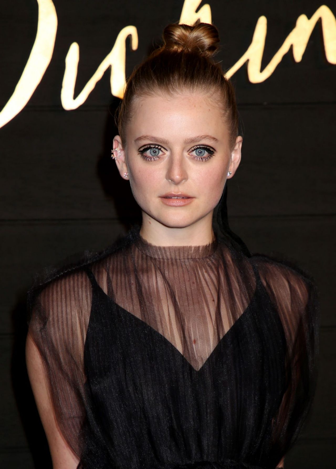 anna-baryshnikov-dickinson-premiere-in-new-york-0.jpg